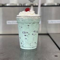 Shakes At The Lake - Mint chip shake