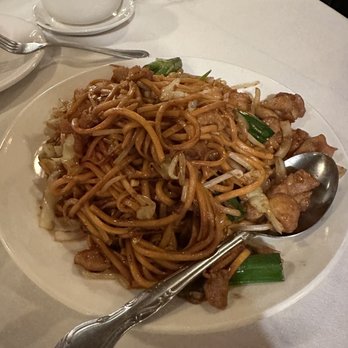 Imperial Chinese Restaurant - 4. Chicken Lo Mein - Chinese Near Me - Simi Valley, California Imperial Chinese Restaurant - 4. Chicken Lo Mein - Chinese Near Me - Simi Valley, California
