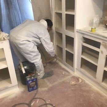 Choose Handyman Services - Painting a kitchen - Painters Near Me Choose Handyman Services - Painting a kitchen - Painters Near Me