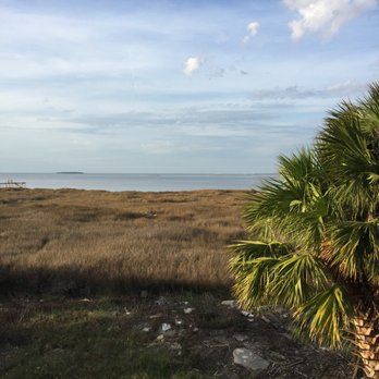 Scallop Republic - Beautiful bay front setting with amazing views - Beer Bar Near Me - Port St Joe, Florida Scallop Republic - Beautiful bay front setting with amazing views - Beer Bar Near Me - Port St Joe, Florida
