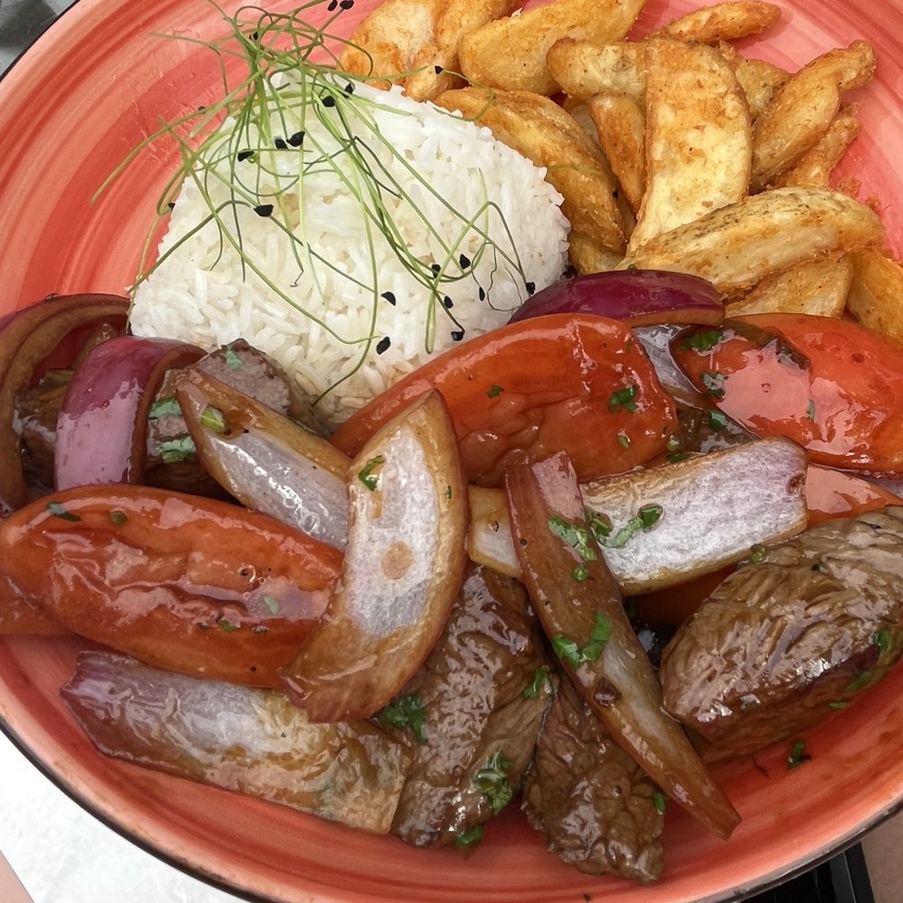 Cafe De Martin - Lomo Saltado de Carne / Beef - Peruvian Near Me - Tallahassee, Florida Cafe De Martin - Lomo Saltado de Carne / Beef - Peruvian Near Me - Tallahassee, Florida
