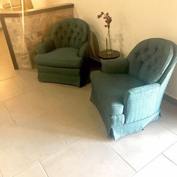 Stingers Coffee - Comfy seating galore - Coffee & Tea Near Me - Corpus Christi, Texas Stingers Coffee - Comfy seating galore - Coffee & Tea Near Me - Corpus Christi, Texas