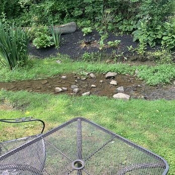 Butterscotch Pastry Shop - Outside stream side seating - Coffee & Tea Near Me - Birchrunville, Pennsylvania