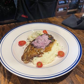 Lucille's - Blackened Catfish & Grits Lunch - New American Near Me - Houston, Texas