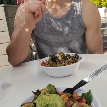 Fresh Kitchen - Perfect! Fresh, healthy and delicious food! - New American Near Me - Orlando, Florida