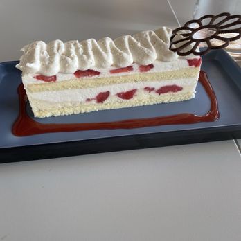 Cov - Frozen stale strawberry shortcake- someone made a mistake! - Seafood Near Me - Edgewater, New Jersey Cov - Frozen stale strawberry shortcake- someone made a mistake! - Seafood Near Me - Edgewater, New Jersey