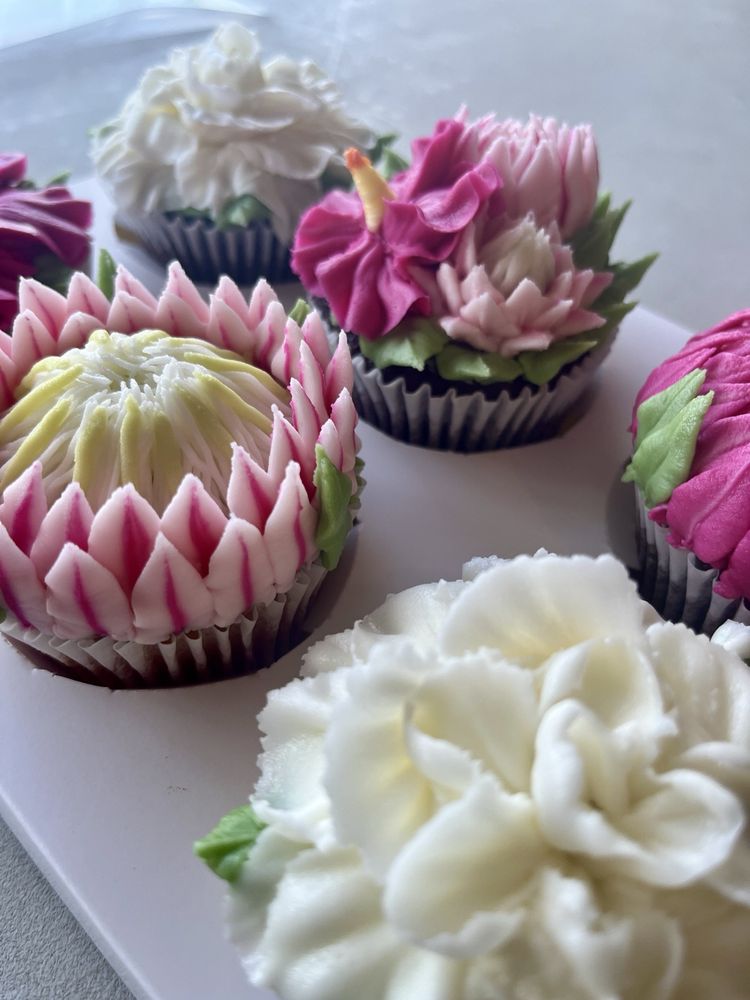 Sweet Bella Blooms Logo