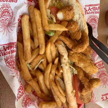 Pineapple Willy's - Seafood Near Me - Panama City Beach, Florida Pineapple Willy's - Seafood Near Me - Panama City Beach, Florida