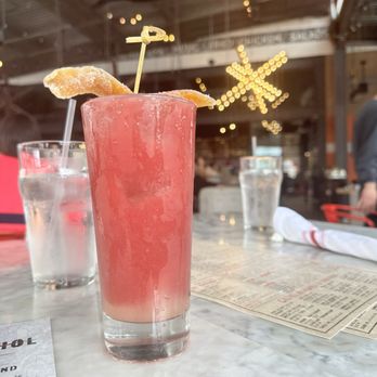 Culinary Dropout - Maui Wowie - New American Near Me - Austin, Texas