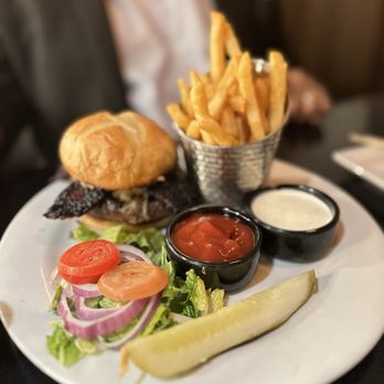 Smokin Fins - Sushi Bars Near Me - Highlands Ranch, Colorado
