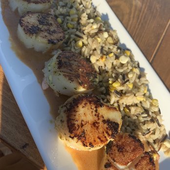 The Reef - Scallops were delicious! - Seafood Near Me - Newport, Rhode Island