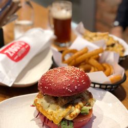 Ziggy's Eatery - South Melbourne - Halloumi burger