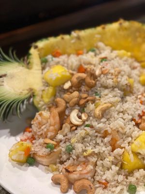 Masa Bistro & Sushi Bar by null