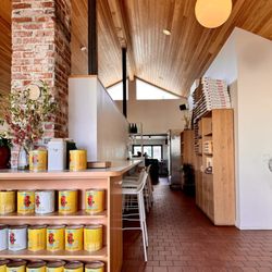 Cosmos Snack Bar - Inside