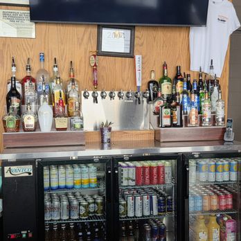 Taildraggers Bar & Grill - Full bar. - Sandwiches Near Me - Jackson, Michigan Taildraggers Bar & Grill - Full bar. - Sandwiches Near Me - Jackson, Michigan