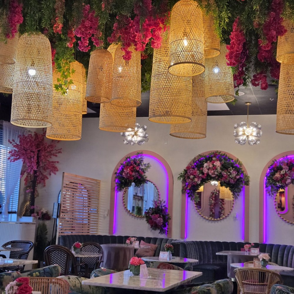 Mosa Restaurant and Bar - Decor - Breakfast & Brunch Near Me - Atlanta, Georgia