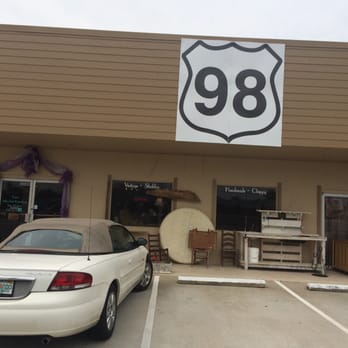 98 Treasures - Antiques Near Me - Gulf Breeze, Florida