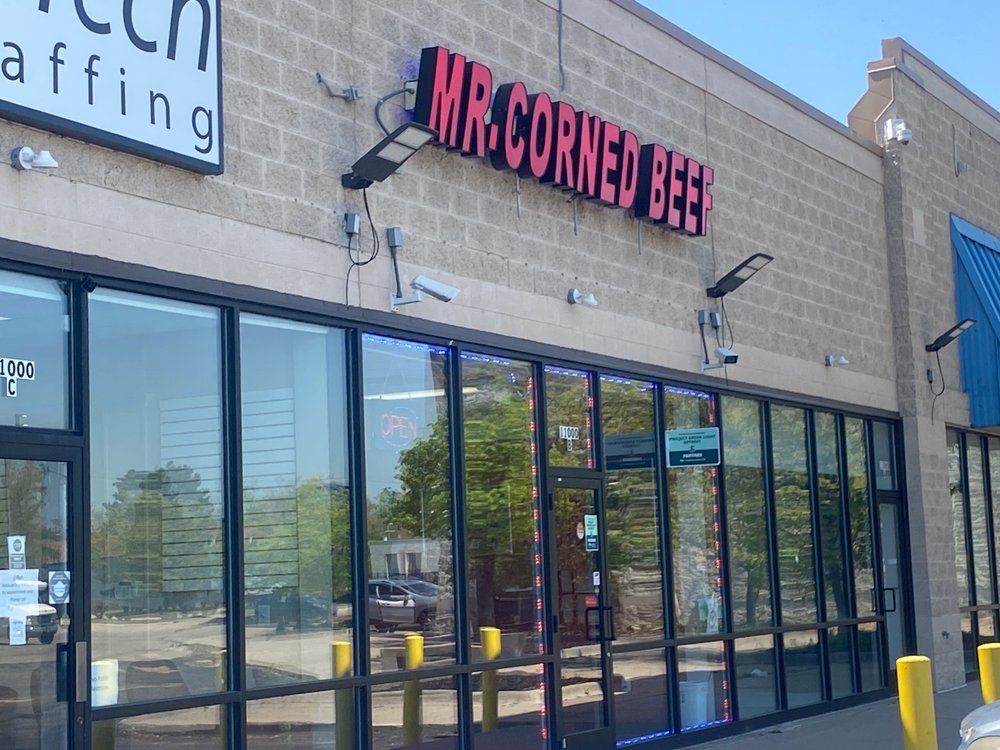 MR. CORNED BEEF 11000 E Jefferson Ave, Detroit, Michigan Delis