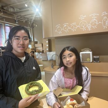 Mello - Boxed donuts - Donuts Near Me - Vancouver, British Columbia