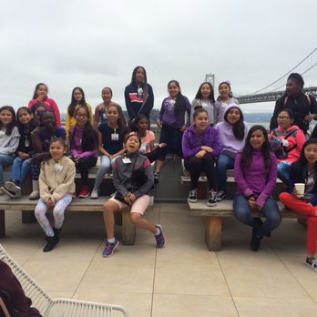 Junipero Serra Elementary School - All the girls on the balcony - Elementary Schools Near Me - San Francisco, California Junipero Serra Elementary School - All the girls on the balcony - Elementary Schools Near Me - San Francisco, California