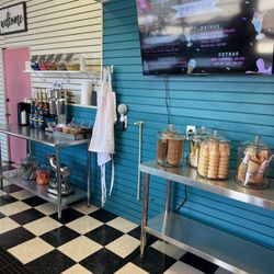 Scoops Hand Dipped Ice Cream