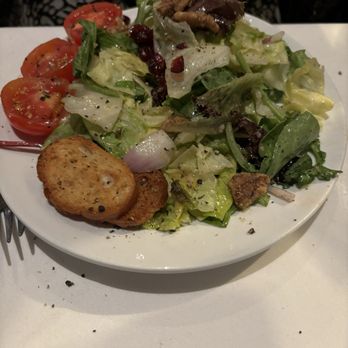 Fleming’s Prime Steakhouse & Wine Bar - Flemings salad - Steakhouses Near Me - Tulsa, Oklahoma