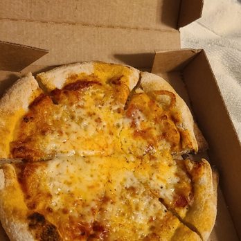 California Pizza Kitchen - Pizza Near Me - Houston, Texas