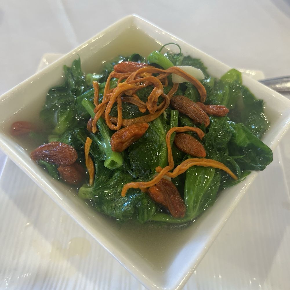 Golden Sand Harbor - Pea sprouts and cordyceps in broth - Dim Sum Near Me - Dublin, California