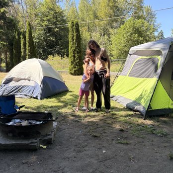 Camp Lakeview - Great family memories - RV Parks Near Me - Graham, Washington Camp Lakeview - Great family memories - RV Parks Near Me - Graham, Washington