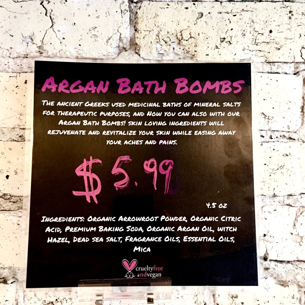 Riche Organics - Cosmetics & Beauty Supply Near Me - Skokie, Illinois