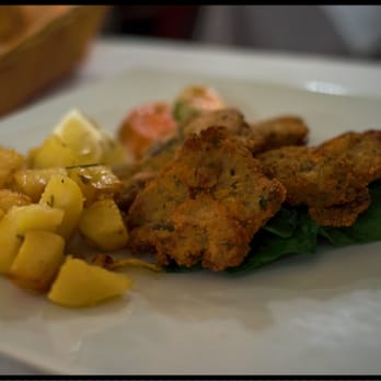 Renato e Luisa - Fried lamb chops - Roman Near Me - Rome, RM Renato e Luisa - Fried lamb chops - Roman Near Me - Rome, RM