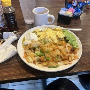 Cheliz - Diners Near Me - Redlands, California