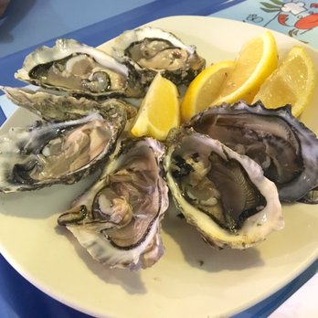 La Paradeta - Raw Oysters. - Seafood Near Me - Barcelona, B La Paradeta - Raw Oysters. - Seafood Near Me - Barcelona, B