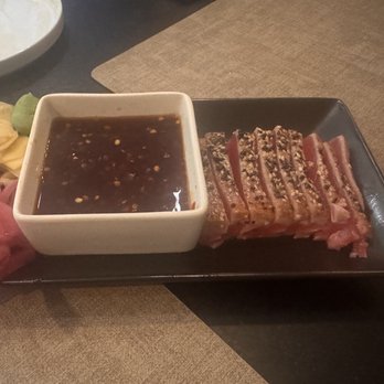 Sloane's - Ahi Tuna appetizer - Cocktail Bars Near Me - Lake Havasu City, Arizona