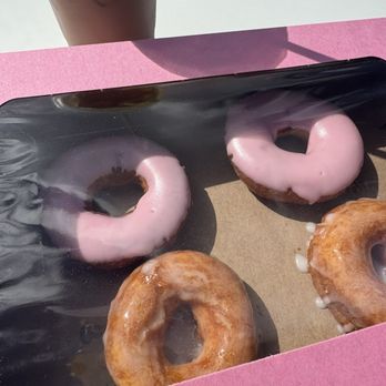 Blondiez Donuts - Donuts Near Me - Calabash, North Carolina Blondiez Donuts - Donuts Near Me - Calabash, North Carolina