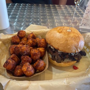Bingo Burger - Burgers Near Me - Colorado Springs, Colorado