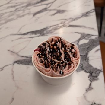 Champloo Desserts - My delicious strawberry rolled ice cream with a little chocolate syrup on top. - Desserts Near Me - Raleigh, North Carolina Champloo Desserts - My delicious strawberry rolled ice cream with a little chocolate syrup on top. - Desserts Near Me - Raleigh, North Carolina