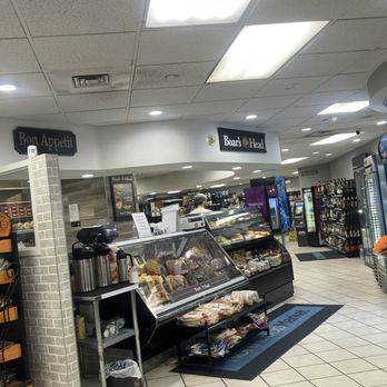 North Loop Market - Inside - Grocery Near Me - Chicago, Illinois