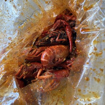 Cap't Loui - Crawfish - Cajun/Creole Near Me - Montclair, New Jersey