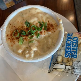 Restaurant 604 - Clam chowder cup - Breakfast & Brunch Near Me - Honolulu, Hawaii