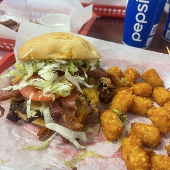 Heroes American Cafe - Sandwiches Near Me - Medford, Oregon