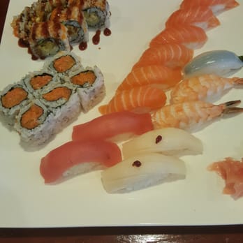 Oishi Sushi - Maki:Spider roll & spicy tuna roll Sushi: 2 tuna, 6 salmon, 2 white tuna, 2 shrimp, & 1 squid - Sushi Bars Near Me - Willowbrook, Illinois Oishi Sushi - Maki:Spider roll & spicy tuna roll Sushi: 2 tuna, 6 salmon, 2 white tuna, 2 shrimp, & 1 squid - Sushi Bars Near Me - Willowbrook, Illinois