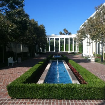 Rexford Mini Park - Local Flavor Near Me - Beverly Hills, California