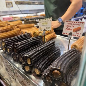 Xurreria Trebol - Desserts Near Me - Barcelona, B Xurreria Trebol - Desserts Near Me - Barcelona, B