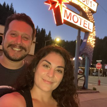 The Stardust Motel - Hotels Near Me - Wallace, Idaho The Stardust Motel - Hotels Near Me - Wallace, Idaho