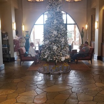 Aji Spa - Grand entrance during holidays - Day Spas Near Me - Phoenix, Arizona