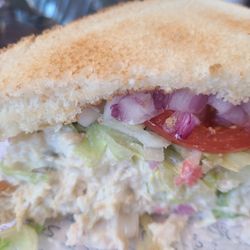 Zuppa Del Giorno - Tuna sandwich
