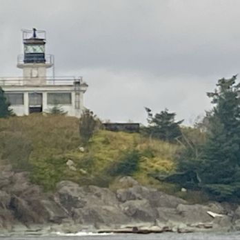 Lighthouse  Excursion - The lighthouse. - Boat Tours Near Me