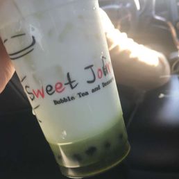 Iced matcha latte Iced matcha latte