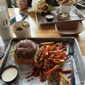 Farmhaus Burger - Build your own burger - Burgers Near Me - Augusta, Georgia